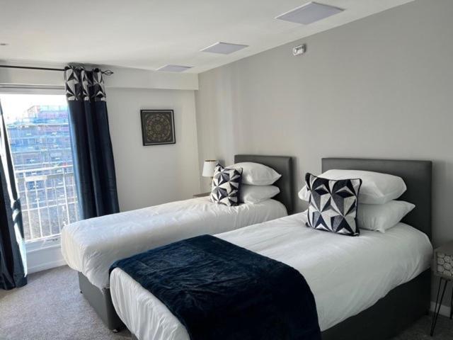Modern & Spacious 2 Bed Merchant City Apart-High St กลาสโกว์ ภายนอก รูปภาพ